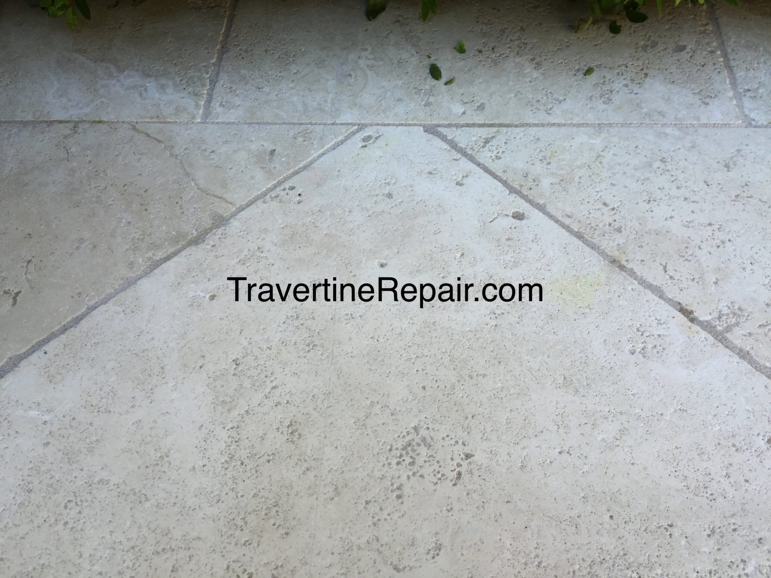 Travertine_Paver_Patio_After_Tile-Crack_Repair